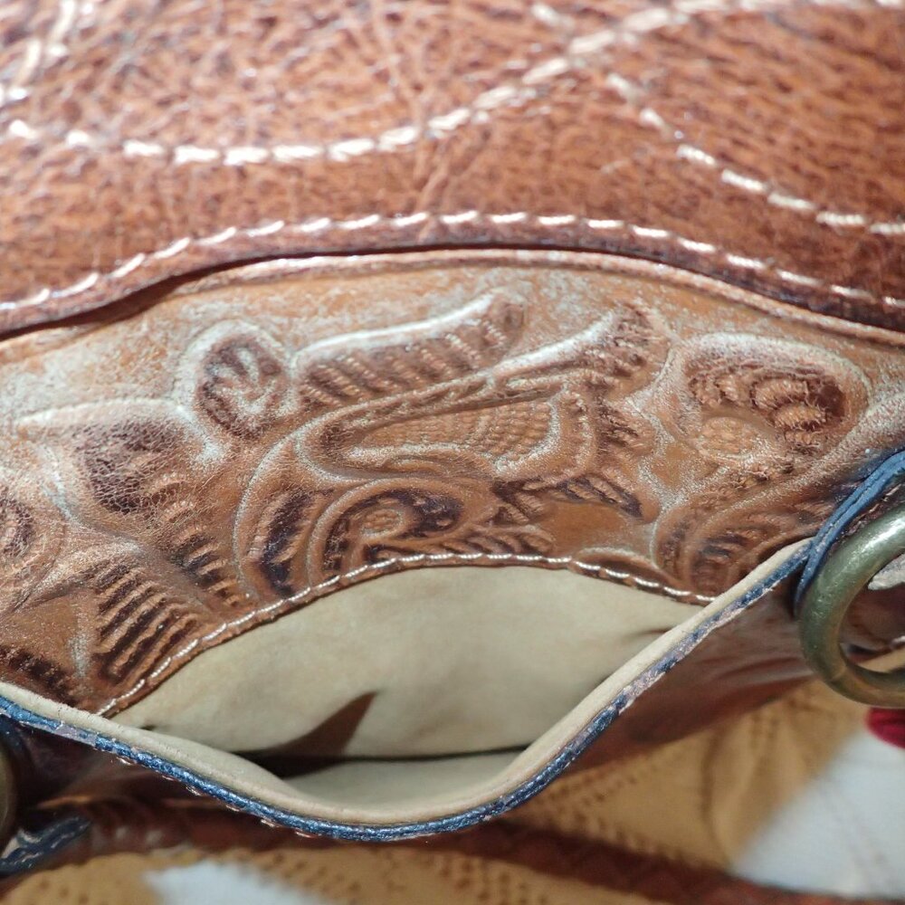 Patricia Nash Tooled Leather Purse - Picture 8 of 9